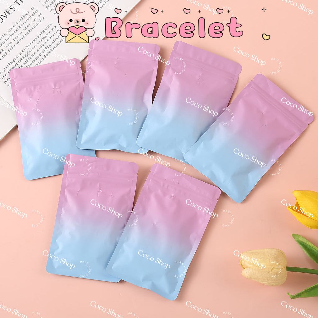 Bracelets Bags -- Open  in live