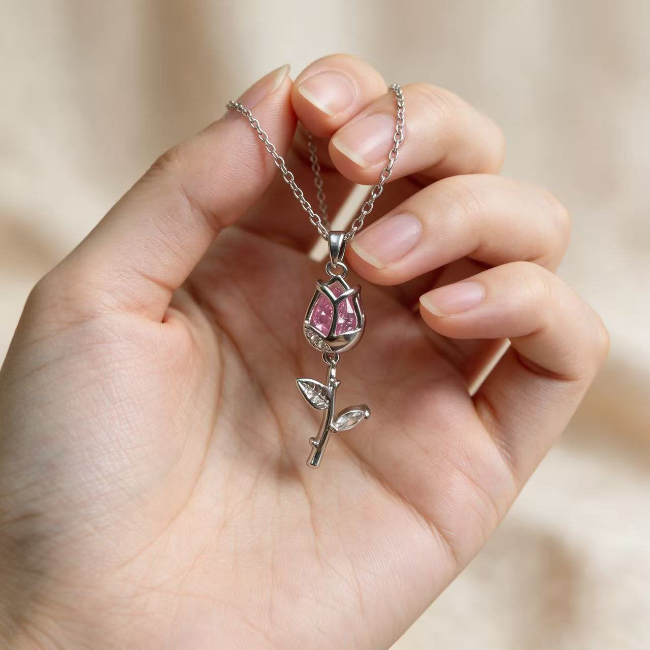 #JY Dainty Pink Crystal Rose Tulip Pendant Silver Necklace, Aesthetic Romantic Flower Jewelry Gift For Girlfriend Women, Must-Have Daily Collarbone Chain For Date Wedding Party Outfit Matching｜